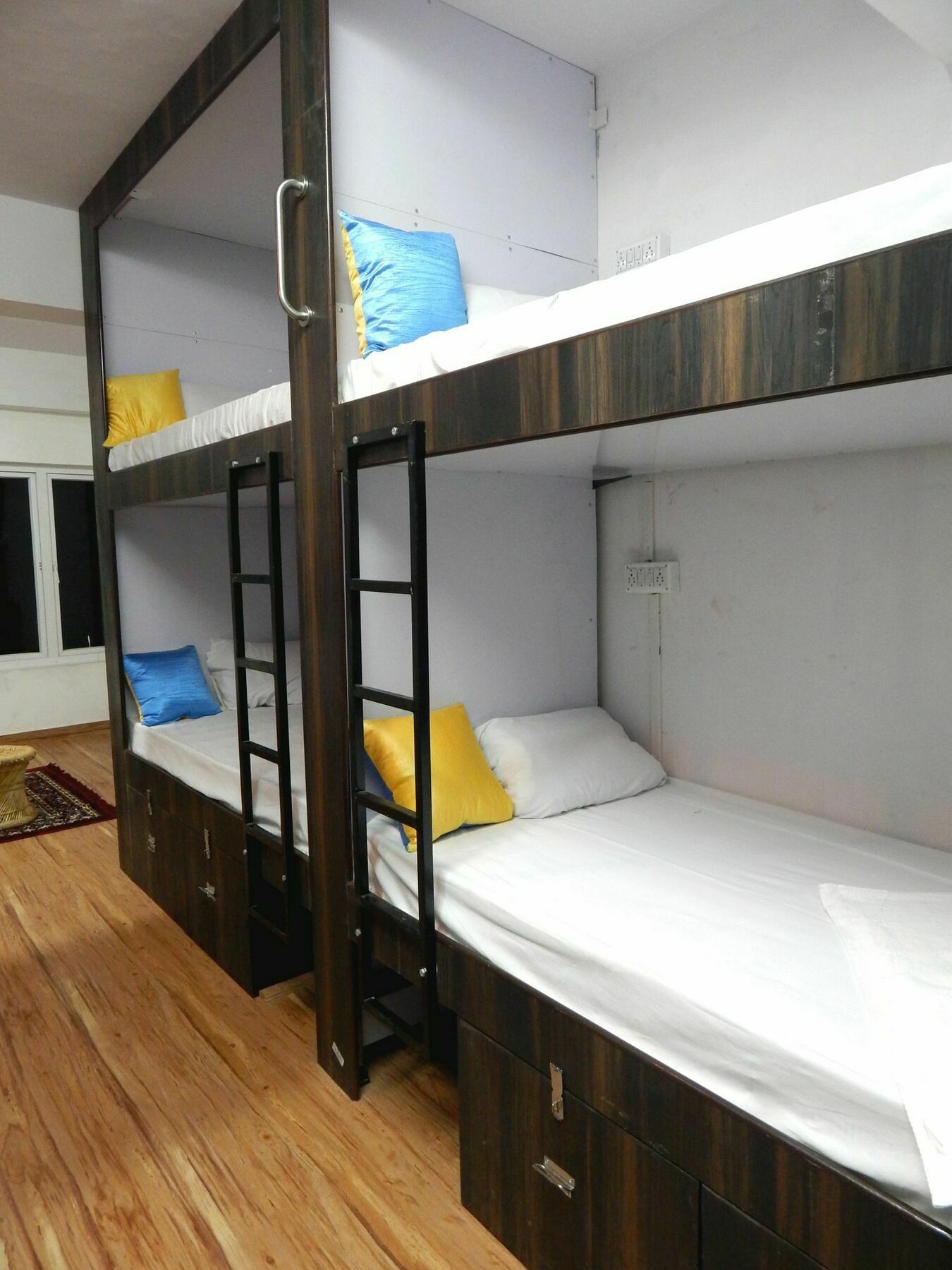 Backpackers Inn Ченнаї Екстер'єр фото